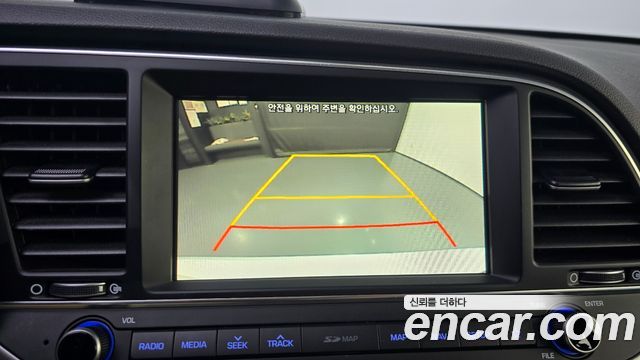 Hyundai Avante (AD) 1.6 GDI Value Plus 2018 — фото 16