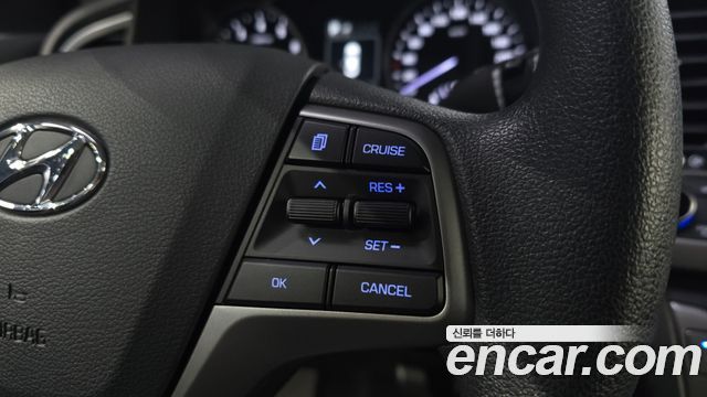 Hyundai Avante (AD) 1.6 GDI Value Plus 2018 — фото 17