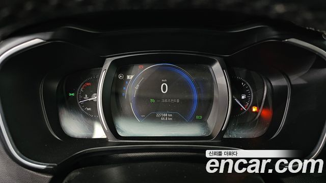 Renault Korea QM6 Diesel 2WD RE 2017 — фото 8