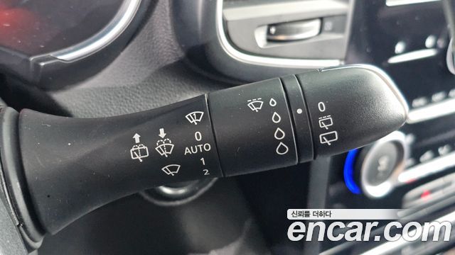 Renault Korea QM6 Diesel 2WD RE 2017 — фото 18
