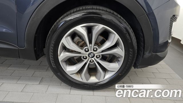 Hyundai Santa Fe (DM) Diesel(e-VGT) 2.0 2WD Premium 2013 — фото 21