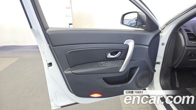 Renault Korea SM5 Nova Classic 2018 — фото 24