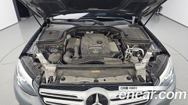 Mercedes-Benz GLC-Class (X253) GLC350e 4MATIC Premium 2019 — фото 6