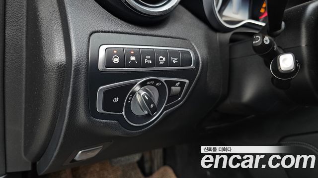 Mercedes-Benz GLC-Class (X253) GLC350e 4MATIC Premium 2019 — фото 20