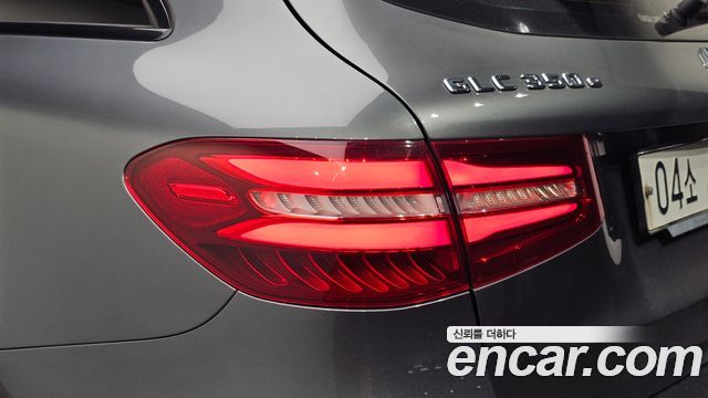 Mercedes-Benz GLC-Class (X253) GLC350e 4MATIC Premium 2019 — фото 23