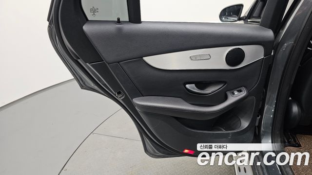 Mercedes-Benz GLC-Class (X253) GLC350e 4MATIC Premium 2019 — фото 25
