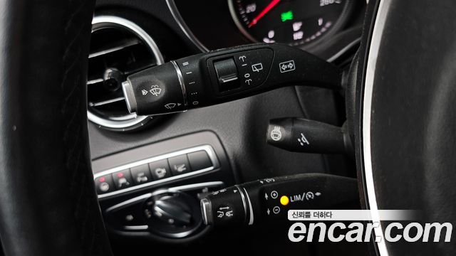 Mercedes-Benz GLC-Class (X253) GLC350e 4MATIC Premium 2019 — фото 27