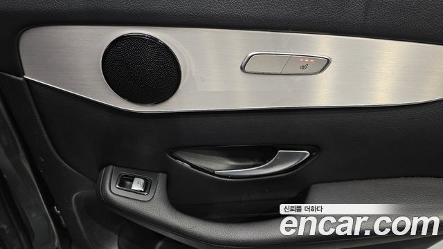 Mercedes-Benz GLC-Class (X253) GLC350e 4MATIC Premium 2019 — фото 28