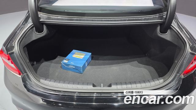 Hyundai Grandeur (IG) 3.0 Exclusive 2018 — фото 17