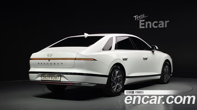 Hyundai Grandeur Hybrid (GN7) Exclusive 2023 — фото 2