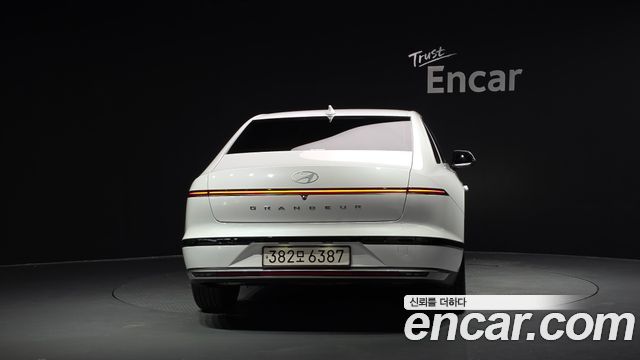 Hyundai Grandeur Hybrid (GN7) Exclusive 2023 — фото 4