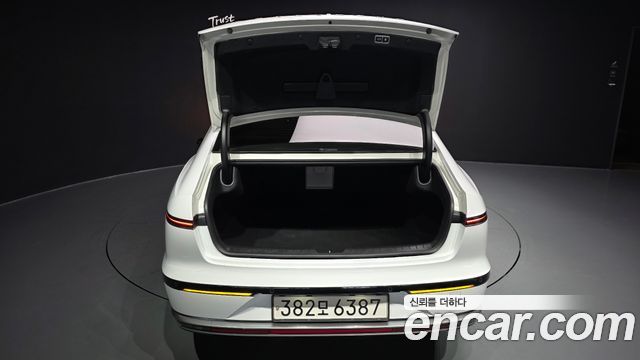 Hyundai Grandeur Hybrid (GN7) Exclusive 2023 — фото 24