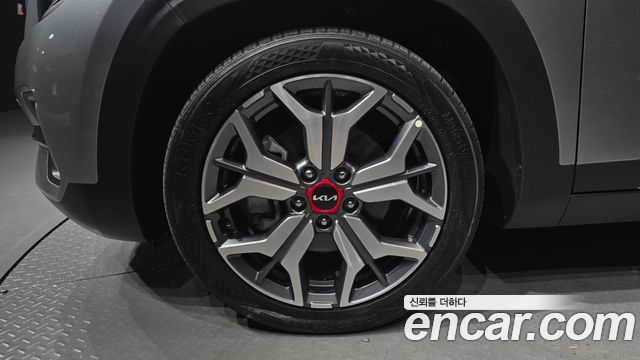Kia Seltos Gasoline 1.6 Turbo 2WD Signature 2023 — фото 5