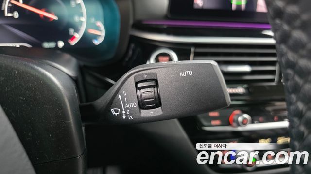 BMW 5 Series (G30) 520i Luxury 2019 — фото 27