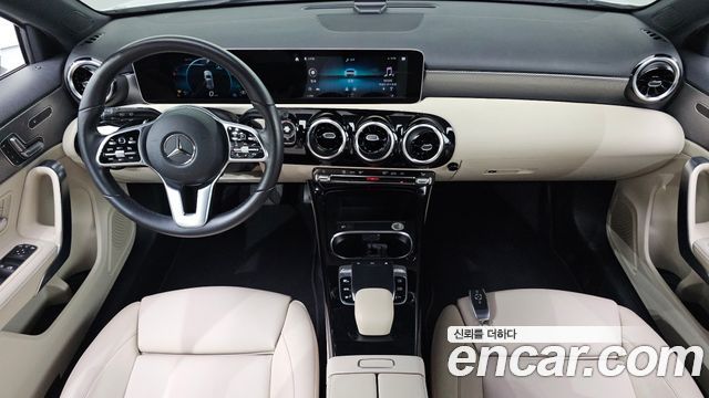 Mercedes-Benz A-Class (W177) A220 Hatchback 2019 — фото 7