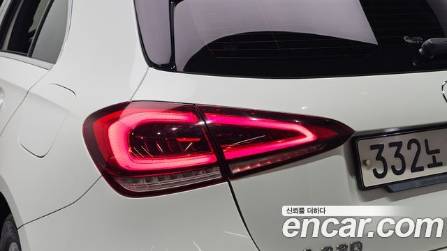 Mercedes-Benz A-Class (W177) A220 Hatchback 2019 — фото 23