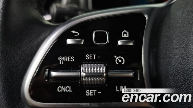 Mercedes-Benz A-Class (W177) A220 Hatchback 2019 — фото 28