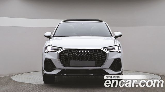Audi Q3 (F3) 40 TFSI Quatrro Sport Back 2024 — фото 3