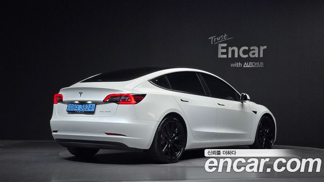 Tesla Model 3 Long Range AWD 2022 — фото 2
