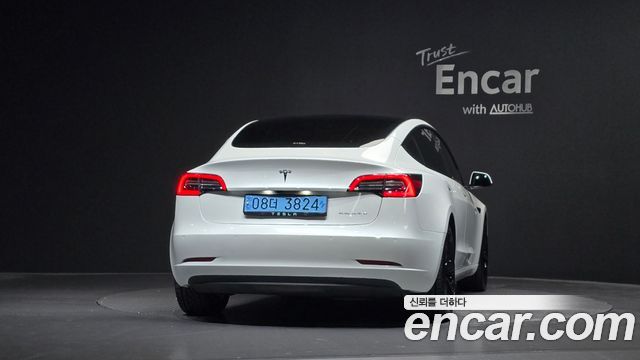 Tesla Model 3 Long Range AWD 2022 — фото 4