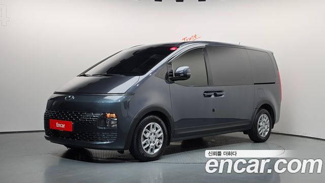 Hyundai Staria L3.5 Cargo 5-Seater Modern 2022 — фото 1