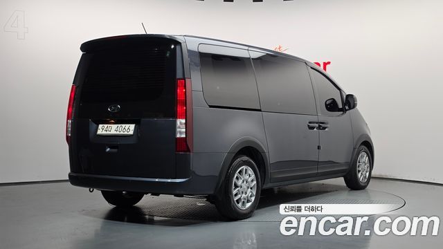 Hyundai Staria L3.5 Cargo 5-Seater Modern 2022 — фото 2