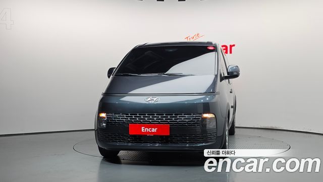 Hyundai Staria L3.5 Cargo 5-Seater Modern 2022 — фото 3