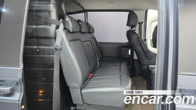 Hyundai Staria L3.5 Cargo 5-Seater Modern 2022 — фото 11