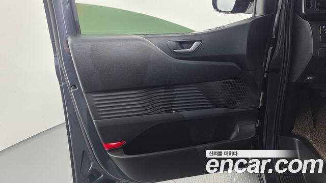 Hyundai Staria L3.5 Cargo 5-Seater Modern 2022 — фото 24