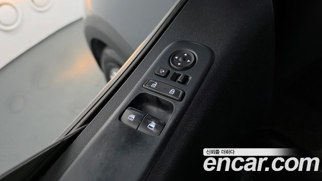 Hyundai Staria L3.5 Cargo 5-Seater Modern 2022 — фото 29
