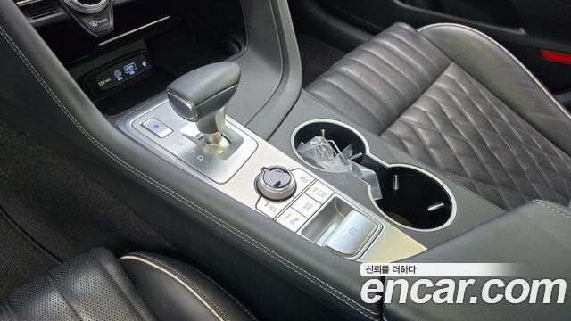 Genesis G70 2.2D AWD Supreme 2018 — фото 9