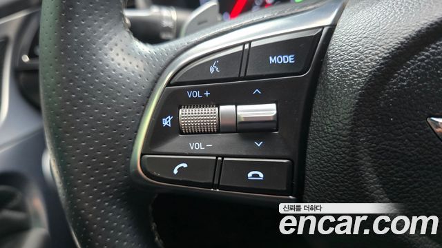 Genesis G70 2.2D AWD Supreme 2018 — фото 17