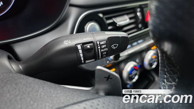 Genesis G70 2.2D AWD Supreme 2018 — фото 27