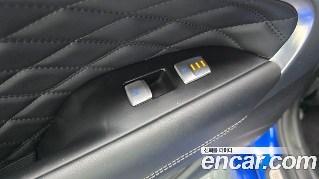 Genesis G70 2.2D AWD Supreme 2018 — фото 29