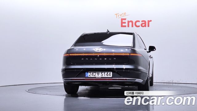 Hyundai Grandeur (GN7) 2,5 Gasoline 2WD Premium 2023 — фото 4