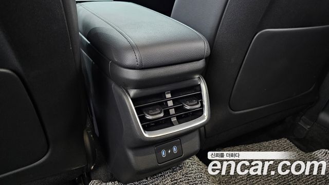 Hyundai Grandeur (GN7) 2,5 Gasoline 2WD Premium 2023 — фото 31