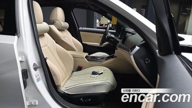 BMW 3 Series (G20) 320i M Sport 2023 — фото 11