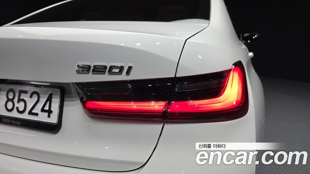BMW 3 Series (G20) 320i M Sport 2023 — фото 23