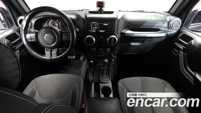 Jeep Wrangler (JK) 3.6 Rubicon 2Door 2017 — фото 7