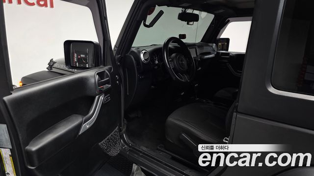 Jeep Wrangler (JK) 3.6 Rubicon 2Door 2017 — фото 10
