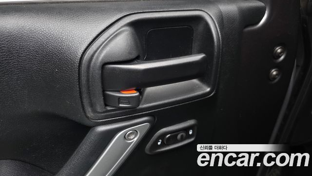 Jeep Wrangler (JK) 3.6 Rubicon 2Door 2017 — фото 17