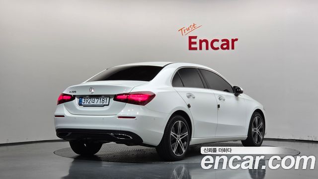 Mercedes-Benz A-Class (W177) A220 Sedan 2026 — фото 2