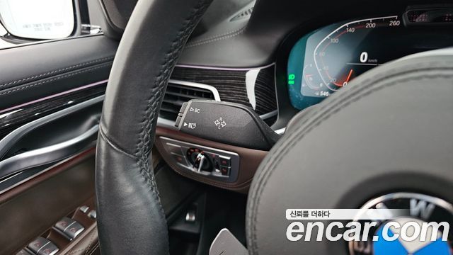 BMW 7 Series (G11) 740i M Sport 2021 — фото 19