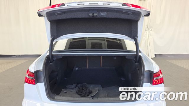 Audi A6 (C8) 40 TDI Quattro Premium 2021 — фото 20
