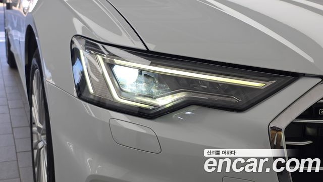 Audi A6 (C8) 40 TDI Quattro Premium 2021 — фото 22