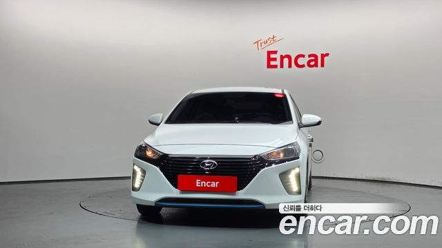 Hyundai Ioniq Hybrid I Plus 2016 — фото 3