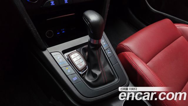 Hyundai Avante (AD) 1.6 Turbo Sport Extreme Selection 2017 — фото 9