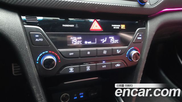 Hyundai Avante (AD) 1.6 Turbo Sport Extreme Selection 2017 — фото 31