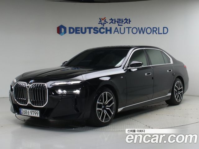 BMW 7 Series (G70) 740i sDrive M Sport
