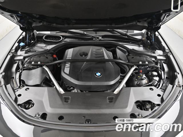 BMW 7 Series (G70) 740i sDrive M Sport 2023 — фото 6